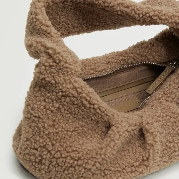 NWT Mango Textured Faux Shearling Bag - Picture 4 of 5